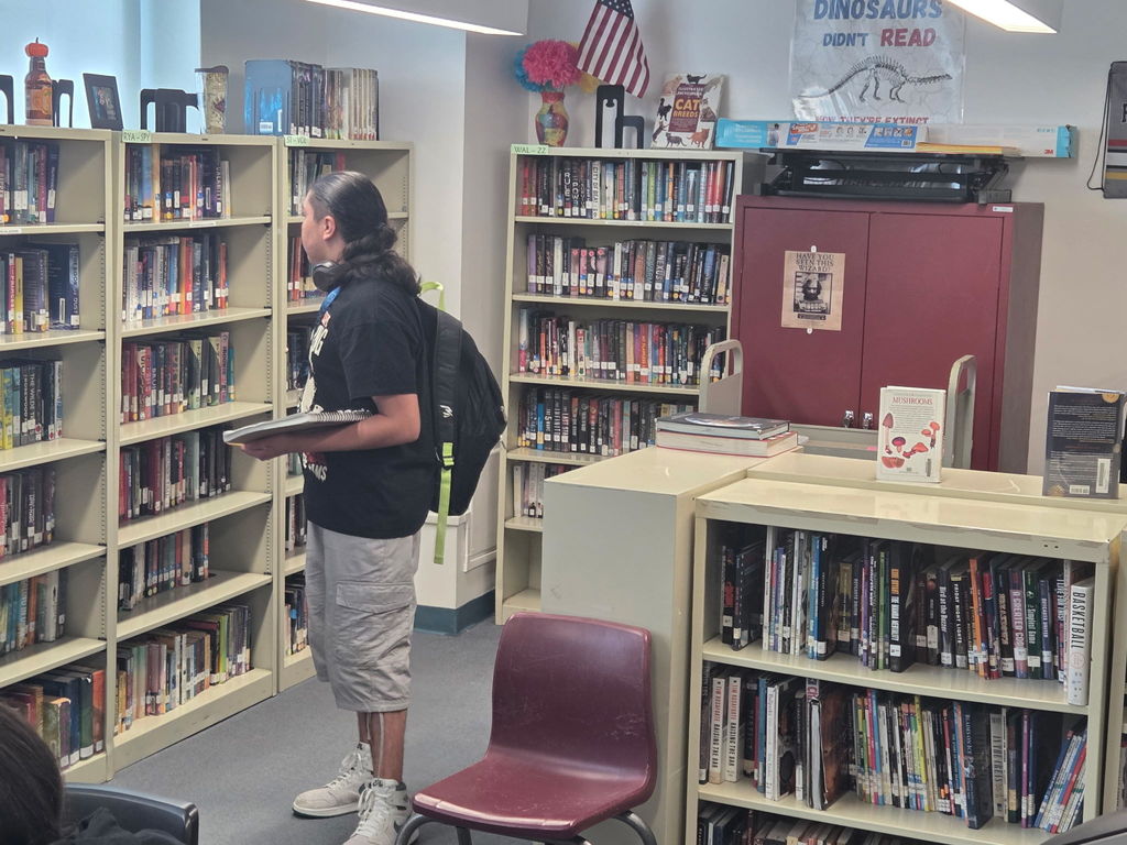 students visiting the library during lunch