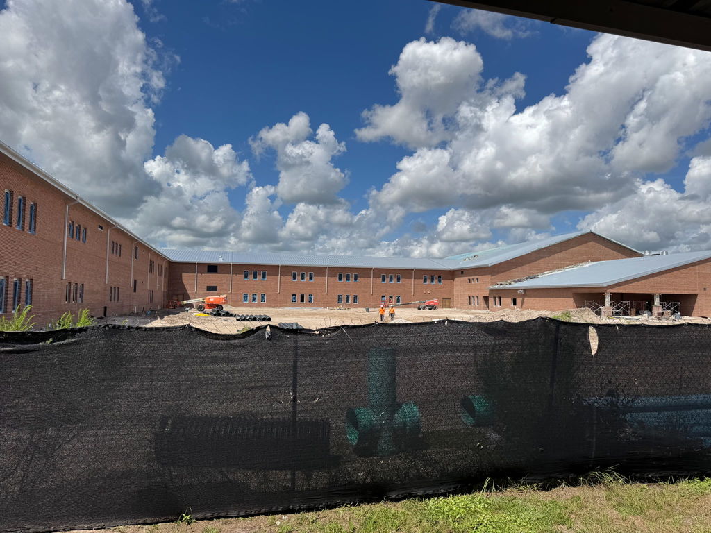 new okeechobee high school campus under construction