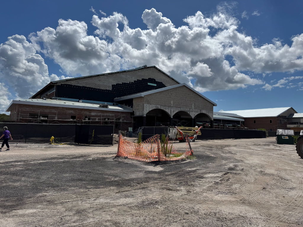new okeechobee high school campus under construction