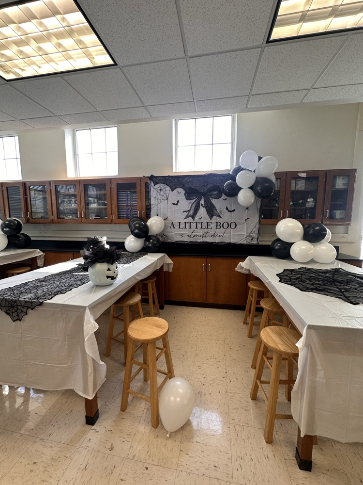 classroom decorated for Halloween babyshower