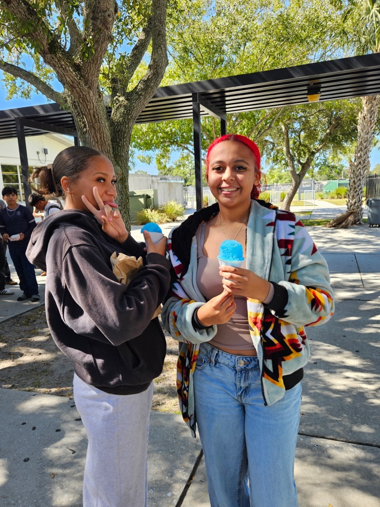 students enjoying snowcones for PBIS