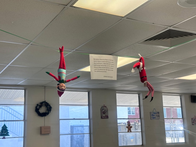 elf on the shelf pictures in school cafeteria 