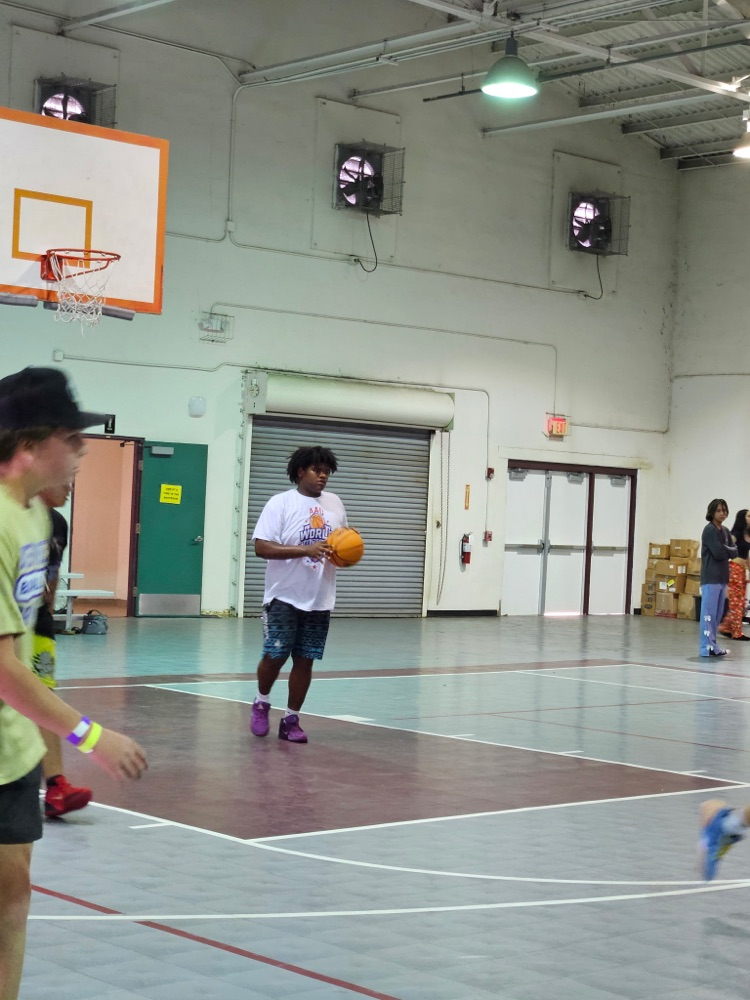 kids playing basketball
