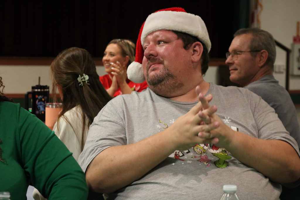 teacher clapping happy for principal