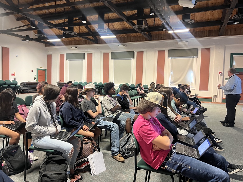 students watching cte presentation