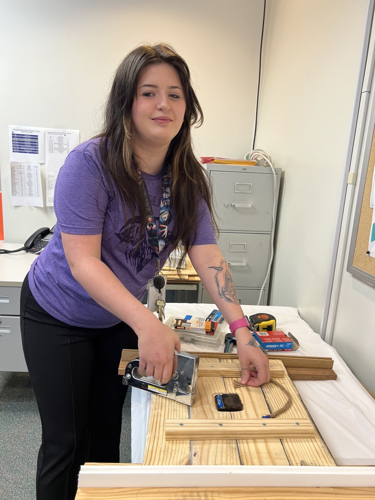 school member crafting