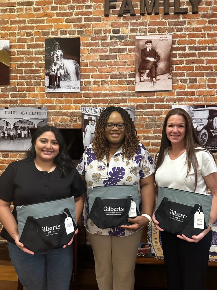 school members at banquet