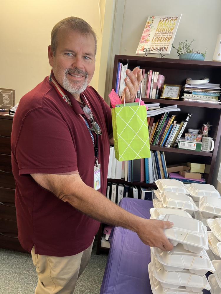 teacher celebrating appreciation week