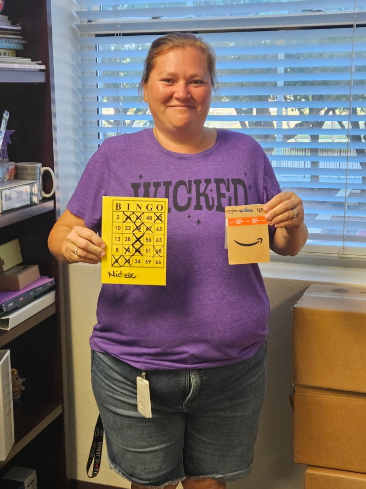 cafeteria worker with bingo 