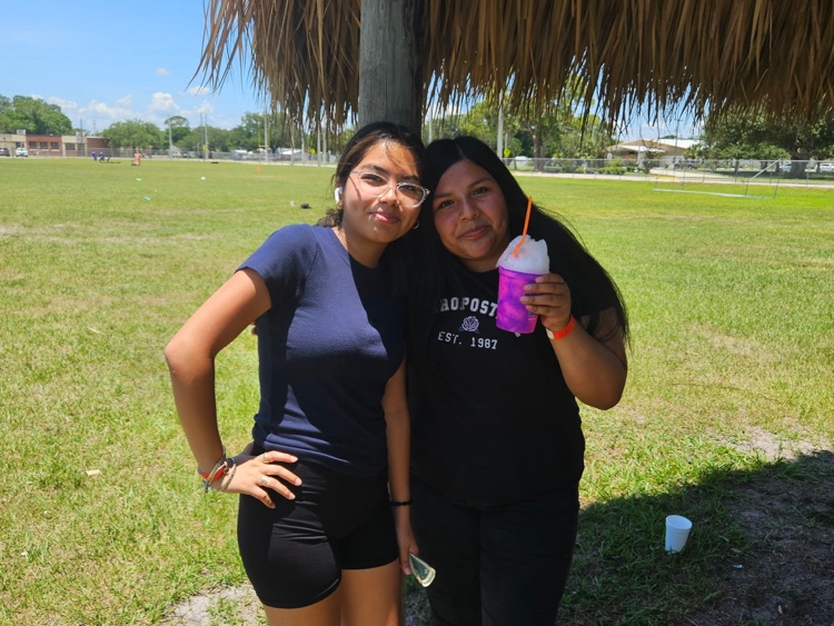 two students with Kona ice