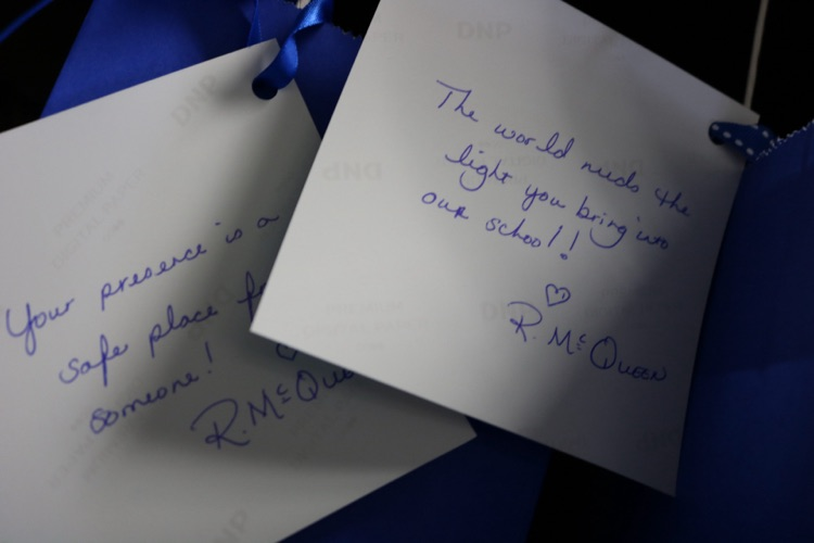 two motivational quotes on card 