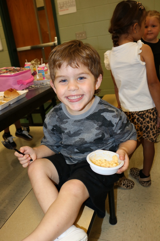 student at lunch