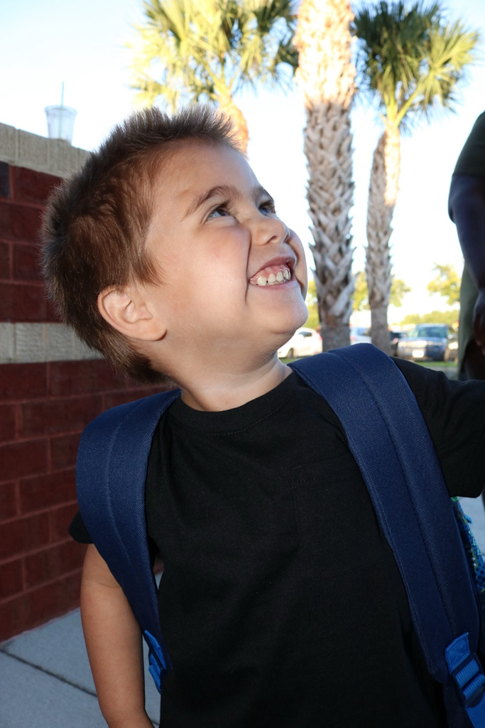 prek student getting dropped off