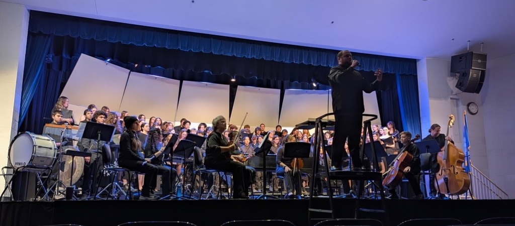 Dr. Milton with the OSW Major Works Festival Orchestra