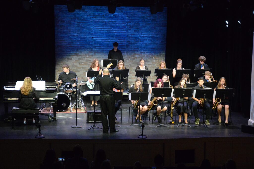 Select Ensembles at the Kate 4