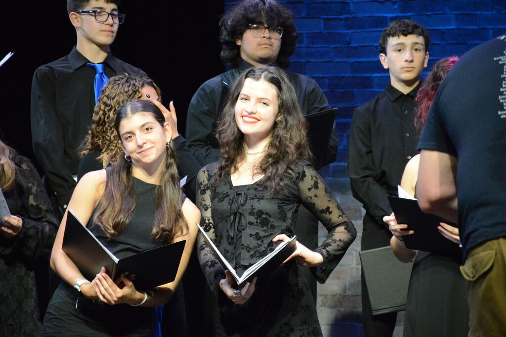 Select Ensembles at the Kate 6