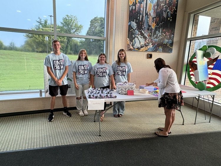 link crew
