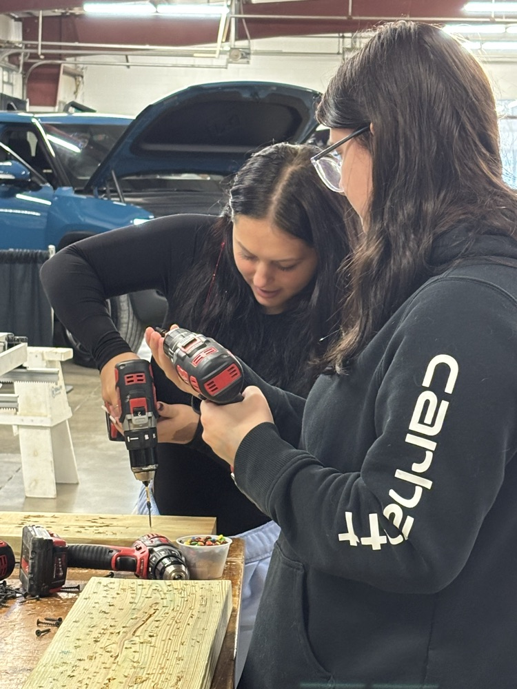 sophomores enjoying one of the stations