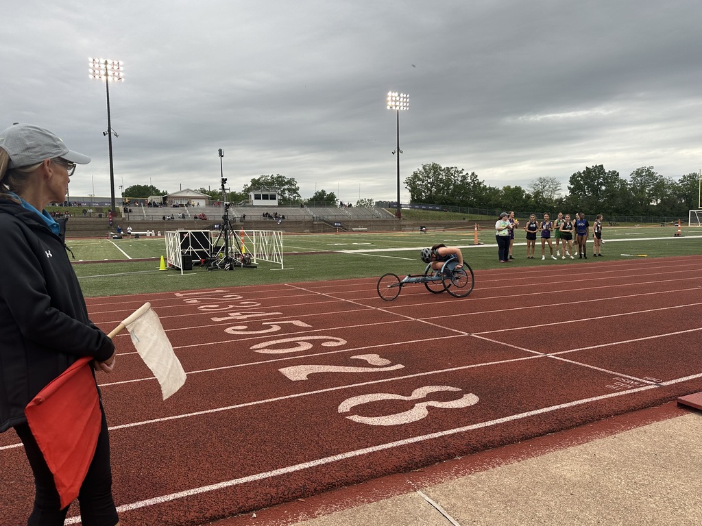 rae crossing the finish line