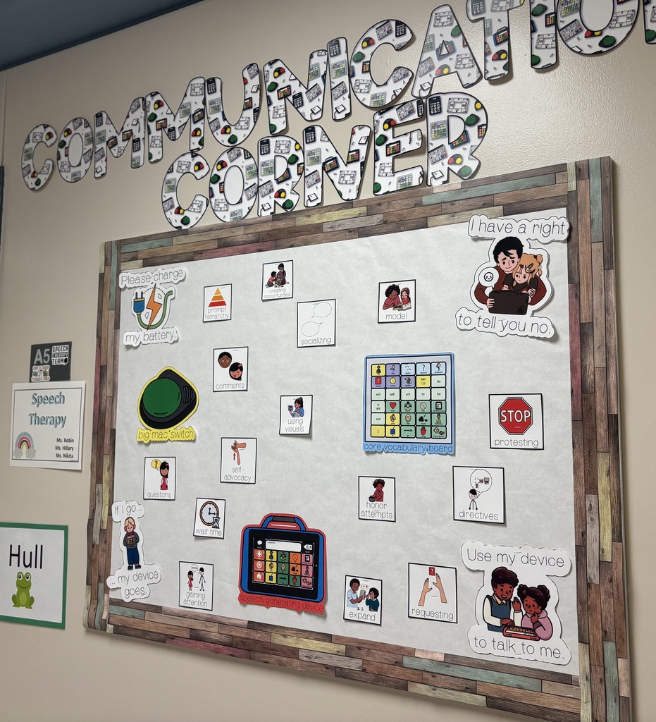 Visual model in hallway