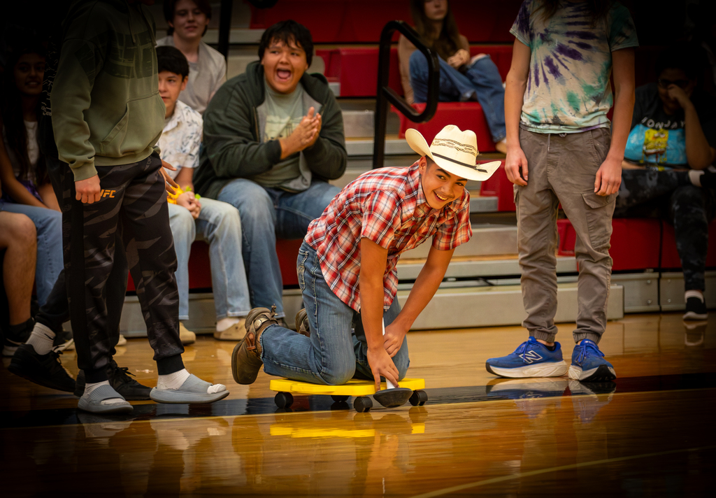 Tuesday Homecoming Photo Dump 2026