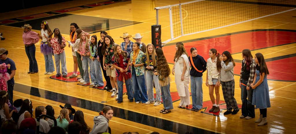 Tuesday Homecoming Photo Dump 2026