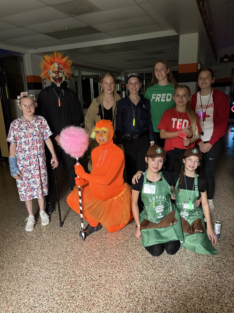 Costume contest winners