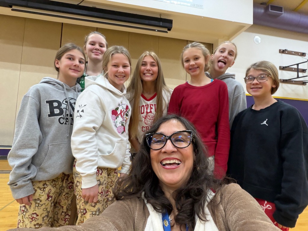 8th Graders Pajama Day