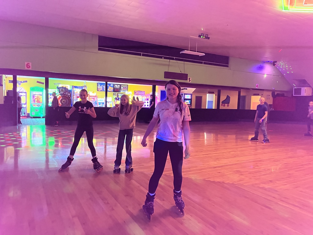 Middle school students at the Centralia roller dome for middle school incentive day.