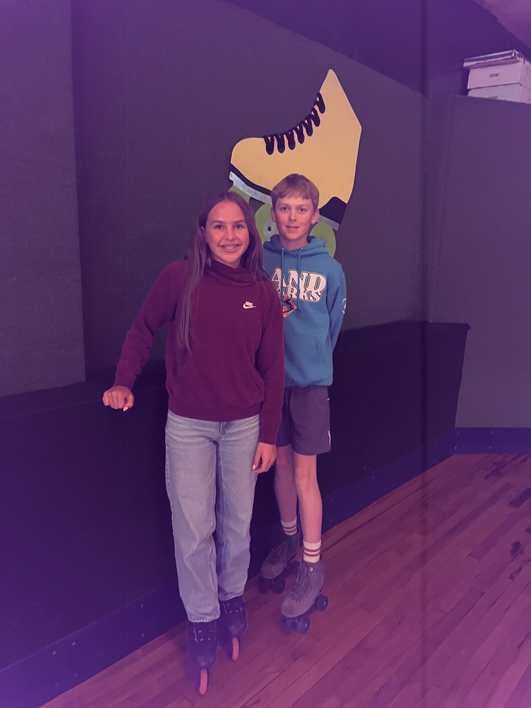 Middle school students at the Centralia roller dome for middle school incentive day.