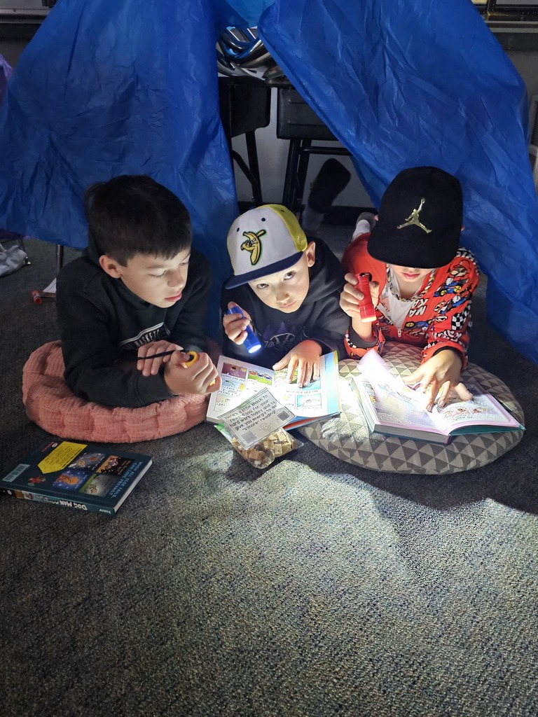 ๐๏ธ๐โจ Camp Read-A-Lot was a huge success in 2nd Grade! โจ๐๐๏ธ On Friday, our 2nd grade students enjoyed their annual Camp Read-A-Lot right in their classrooms. Students came dressed in cozy pajamas and brought along their favorite stuffed animals and blankets for a day full of learning and fun! ๐งธ๐๏ธ๐ Throughout the day, students participated in exciting camp-themed activities, including flashlight reading ๐ฆ๐, enjoying a delicious s'mores snack ๐ซ๐ฅ, and taking a math walk around the room to solve problems ๐งฎ๐ถโโ๏ธ๐ถโโ๏ธ. Thank you to Mrs. Roxanne Smith for sharing these wonderful photos from such an exciting day. We love seeing our students engaged, learning, and making special memories together! ๐ฒโบโค๏ธ #OnalaskaProud #CampReadALot #SecondGradeFun #LearningAdventure #WildcatReaders ๐๐๏ธ๐พ