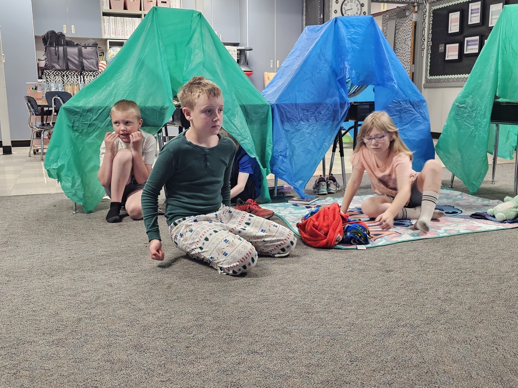 ๐๏ธ๐โจ Camp Read-A-Lot was a huge success in 2nd Grade! โจ๐๐๏ธ On Friday, our 2nd grade students enjoyed their annual Camp Read-A-Lot right in their classrooms. Students came dressed in cozy pajamas and brought along their favorite stuffed animals and blankets for a day full of learning and fun! ๐งธ๐๏ธ๐ Throughout the day, students participated in exciting camp-themed activities, including flashlight reading ๐ฆ๐, enjoying a delicious s'mores snack ๐ซ๐ฅ, and taking a math walk around the room to solve problems ๐งฎ๐ถโโ๏ธ๐ถโโ๏ธ. Thank you to Mrs. Roxanne Smith for sharing these wonderful photos from such an exciting day. We love seeing our students engaged, learning, and making special memories together! ๐ฒโบโค๏ธ #OnalaskaProud #CampReadALot #SecondGradeFun #LearningAdventure #WildcatReaders ๐๐๏ธ๐พ