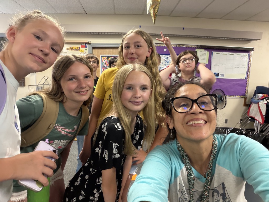 Mrs. Richardson and Students