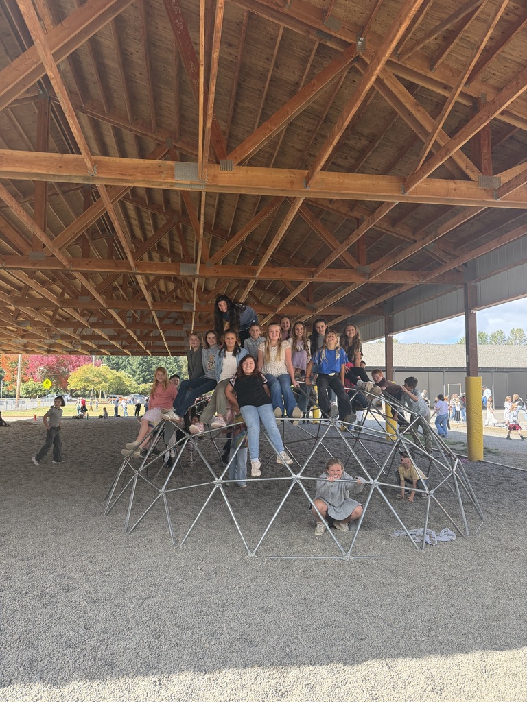Students 3/5 playground