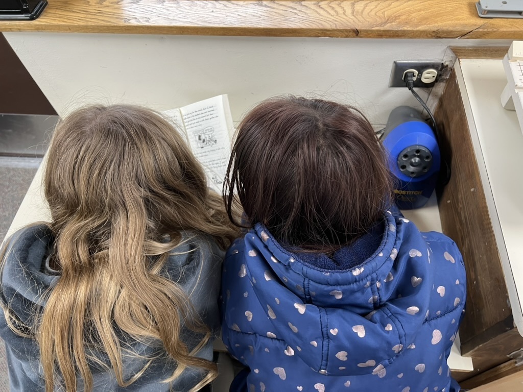 81F2AF94-25B8-4507-8340-115275135485_1_105_c