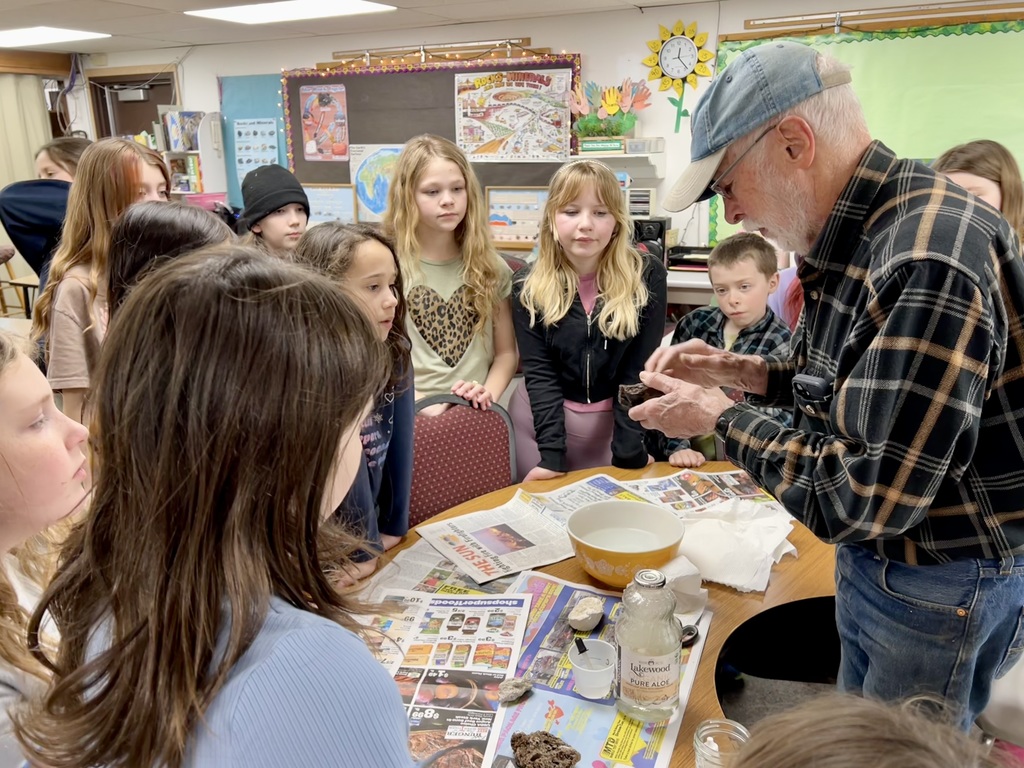Learning the procedure for working through the rock key by testing rocks