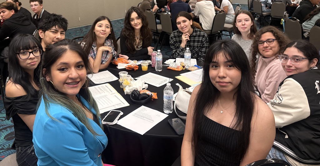 Tarpons attend UTRGV Global Economy Summit 