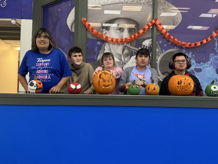 spooky pumpkins
