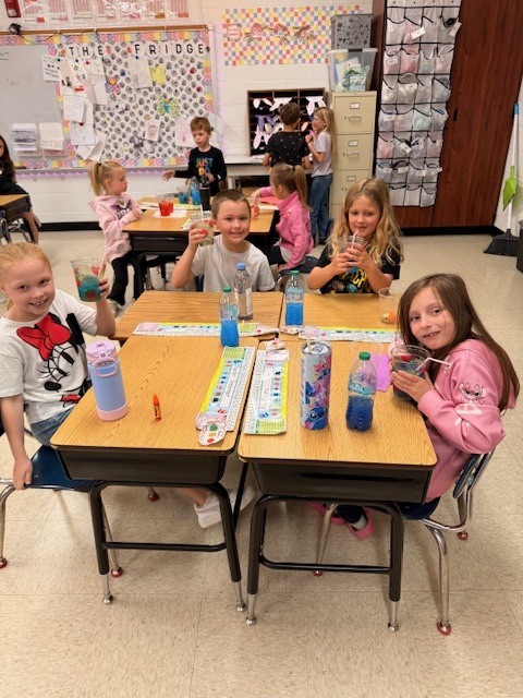 1st graders celebrating STAR growth