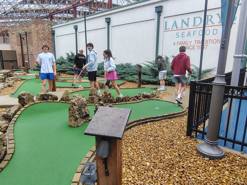 Mini golf
