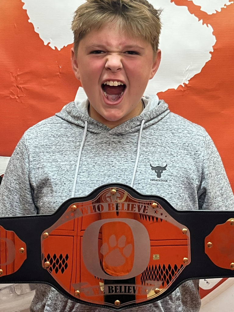 8A co-lineman Kole Knox
