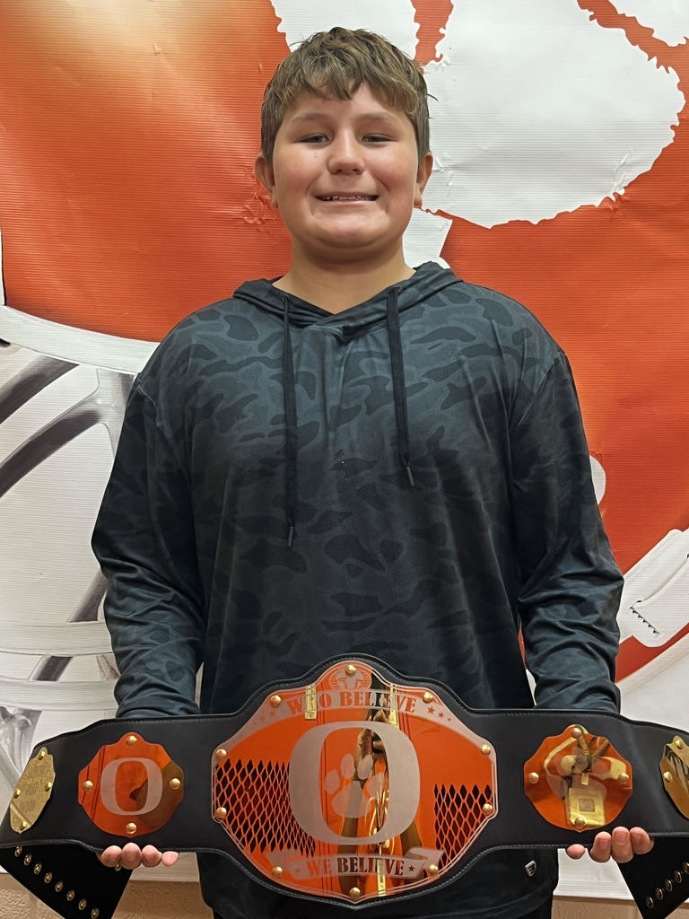7A lineman Cole McRight