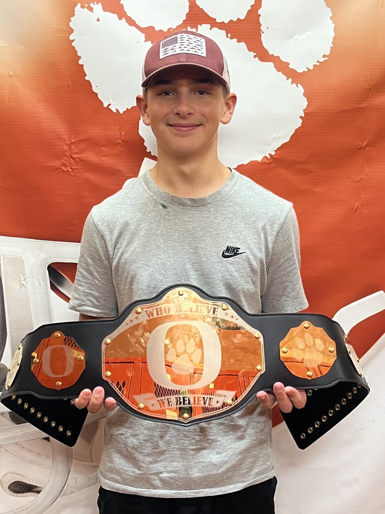 8th grade lineman - Henry Dotson