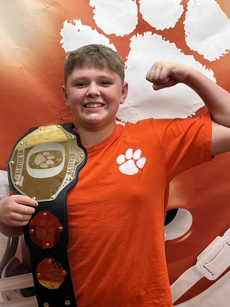 8th grade co-lineman - Kole Knox