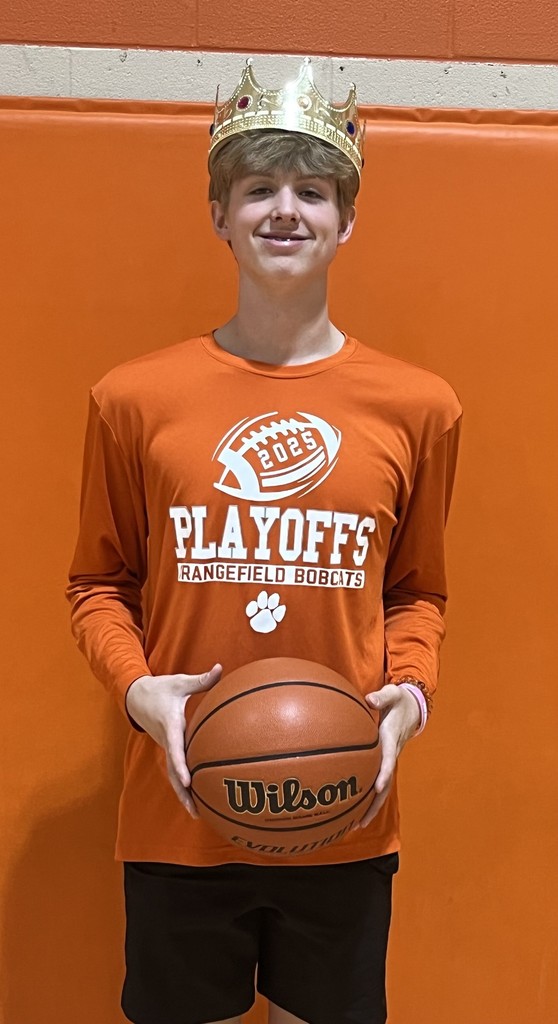 8th grade King of the Court - Lexon Detwiler