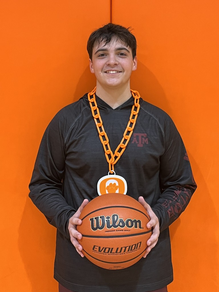 8th A hustle chain - Kreed Spears