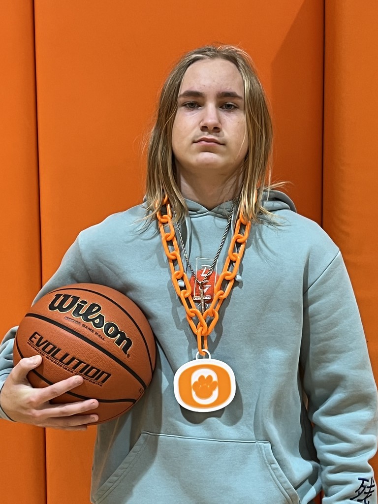 8th B hustle chain - Kaleb Griffin