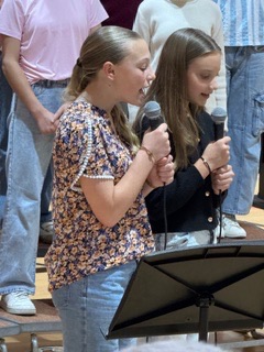 OJH students performing at the Spring Choir Concert.