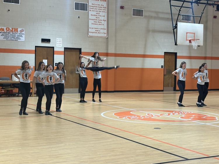 The OJH Jr. Sophisticats participating in camp.