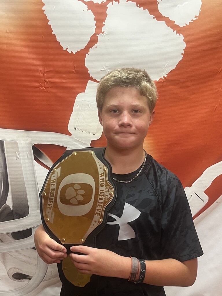 7th grade defensive player - Easton Read